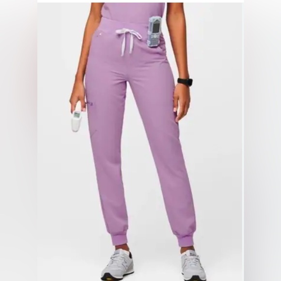 Figs NWT Lavender Zamora High Wasted jogger scrub pants Small - Picture 1 of 11